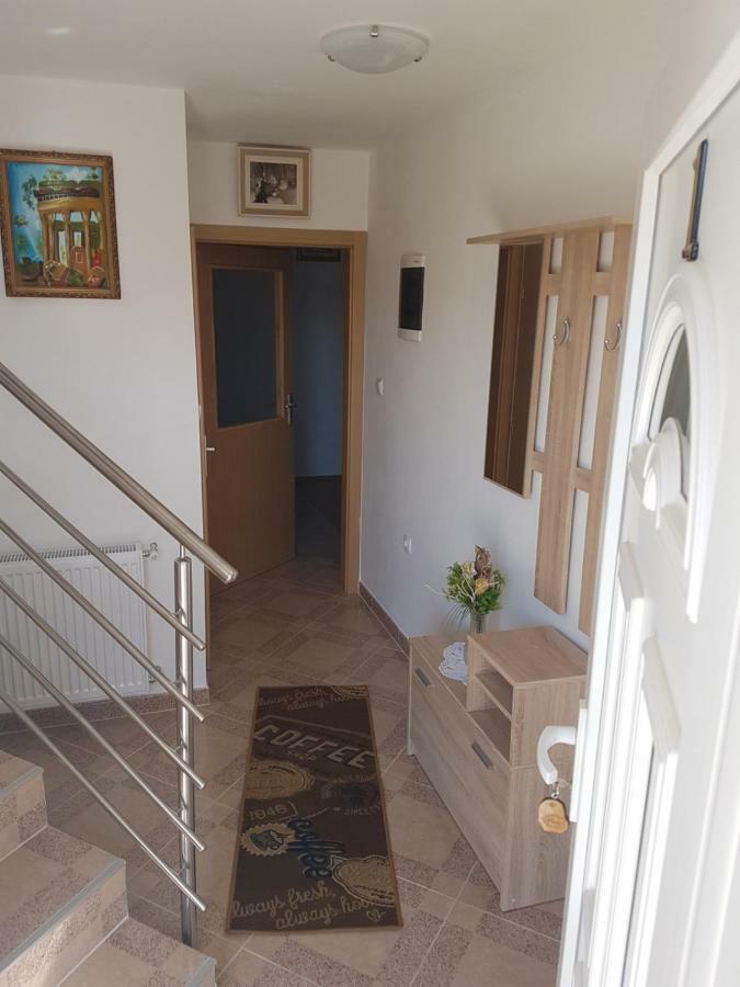 Apartmani Luca Fažana Esterno foto