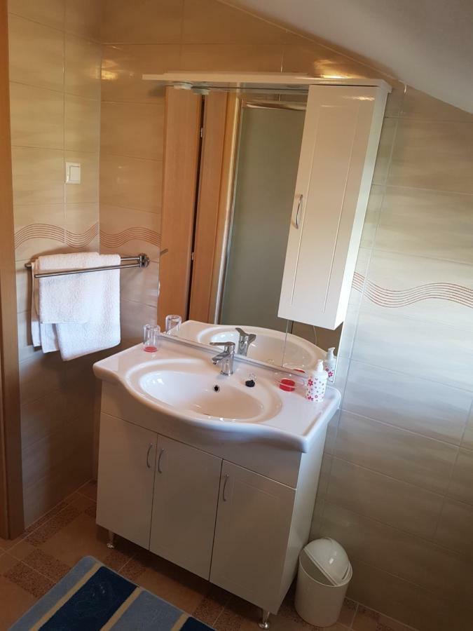 Apartmani Luca Fažana Esterno foto